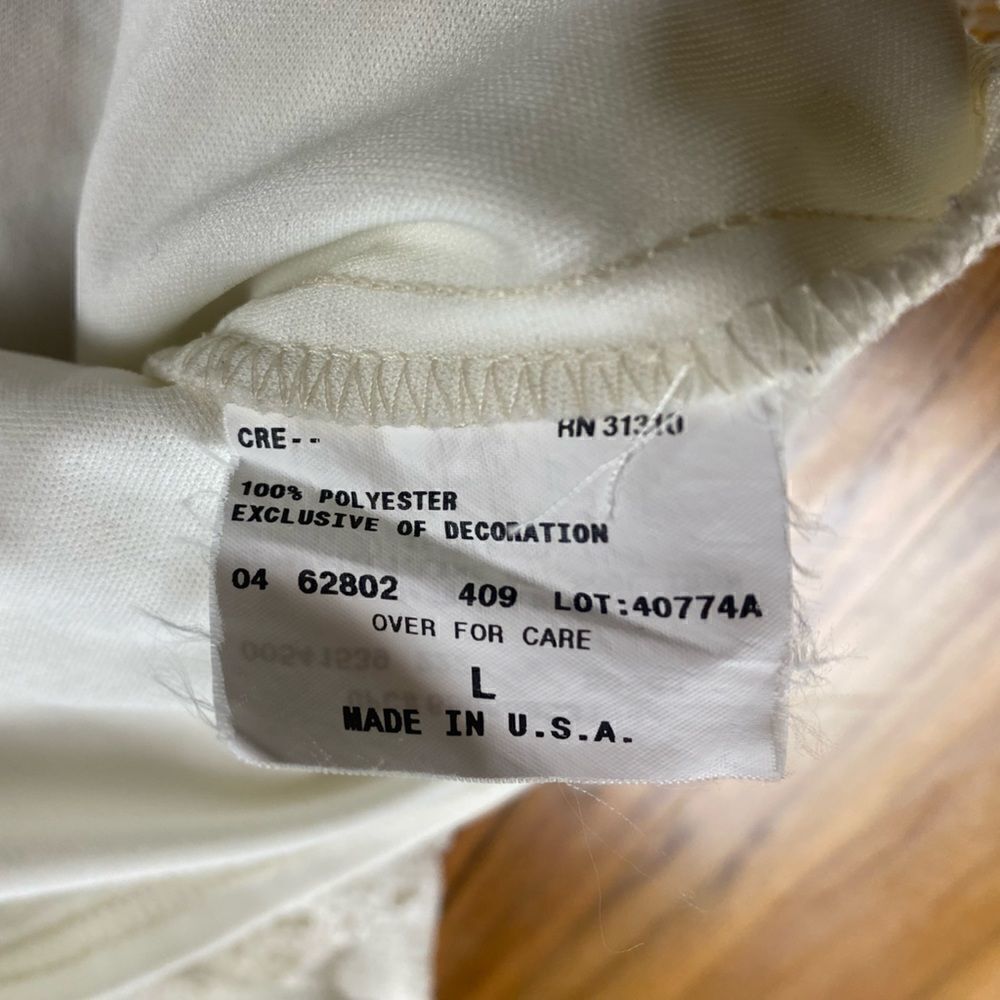 AB Studio Large White Y2K Tank - Picture 7 of 8